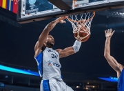 关于底特律活塞迎欧篮联关键赛，赛前单刀错失，引发热议，更衣室氛围转暖的信息